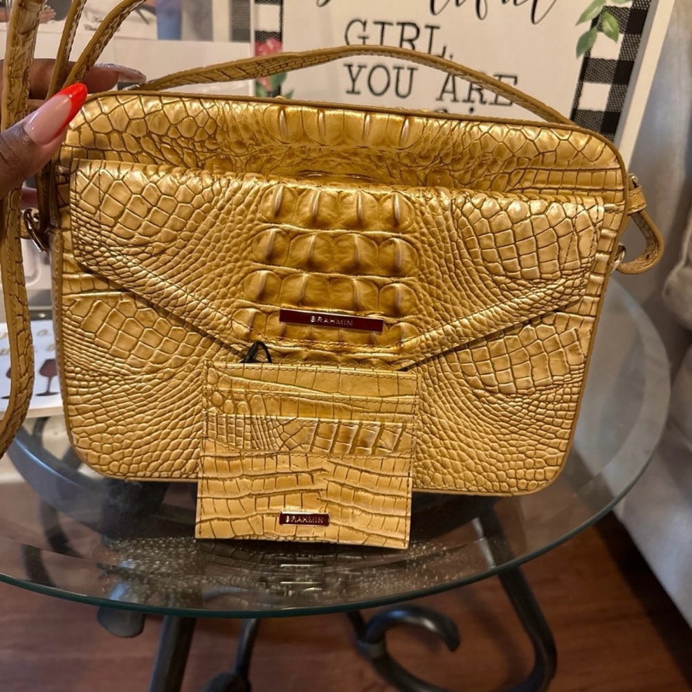 Brahmin Shea Crossbody Bag w/Wallet